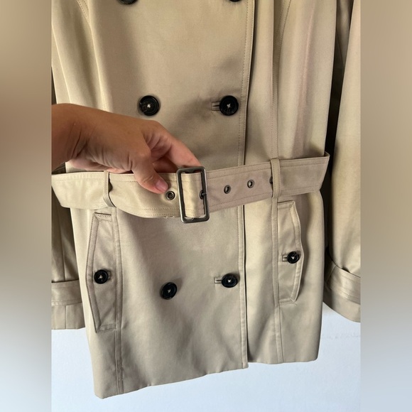 Brooks Brothers Tan With Gray Collar Belted Double Breasted Short Trench Coat - Picture 4 of 12